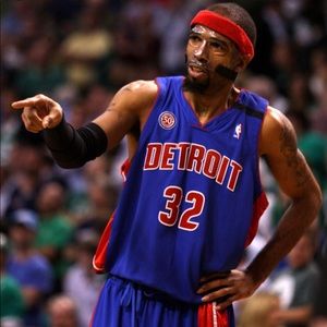 Retired “RIP”’Hamilton NBA Pistons Jersey